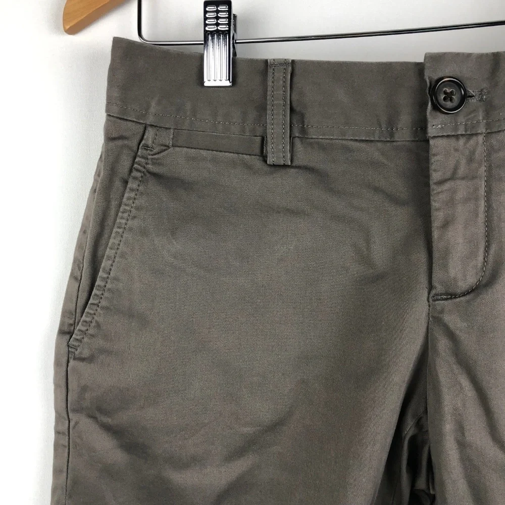 Banana Republic Bermuda Shorts Size 2P